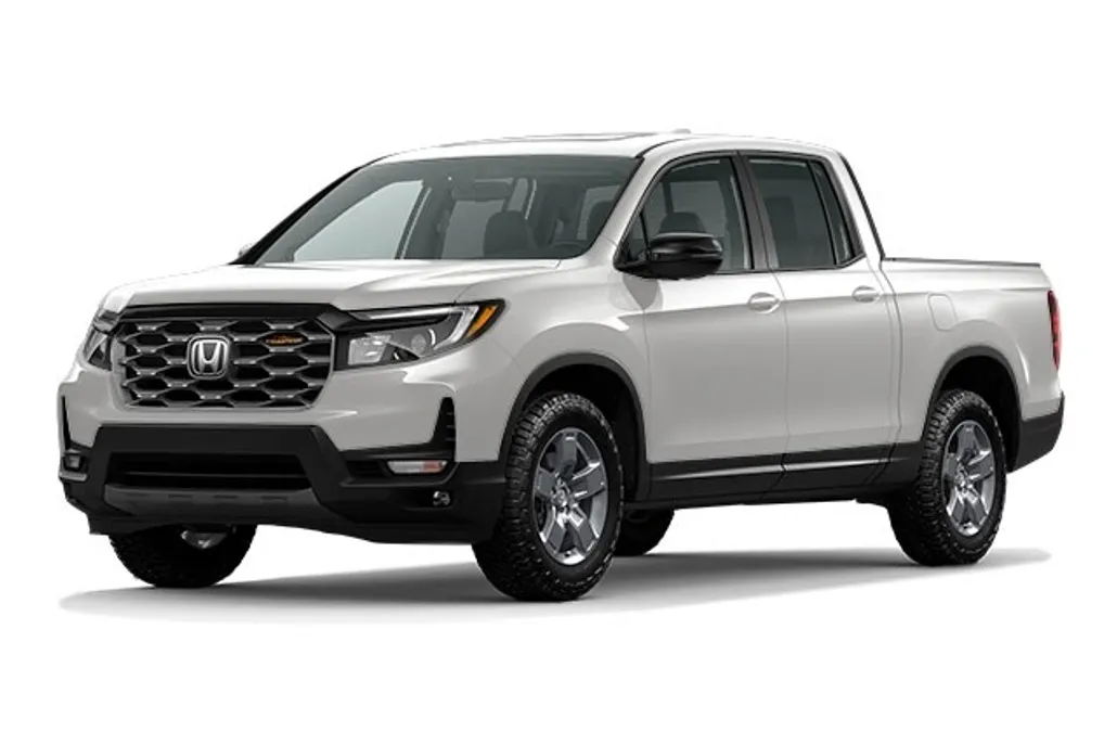 2025 Honda Ridgeline TrailSport photo 1