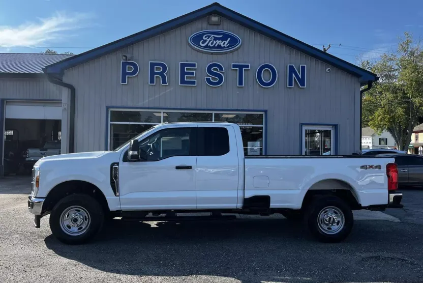 2026 Ford F-250 XL photo 1