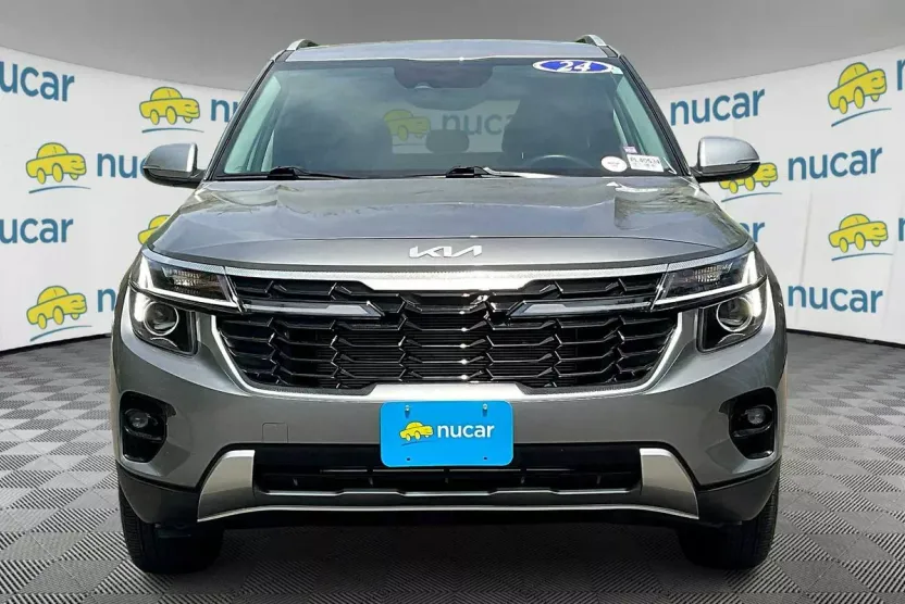 2024 Kia Seltos EX photo 1