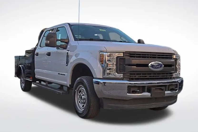 2018 Ford F-350 XL photo 1