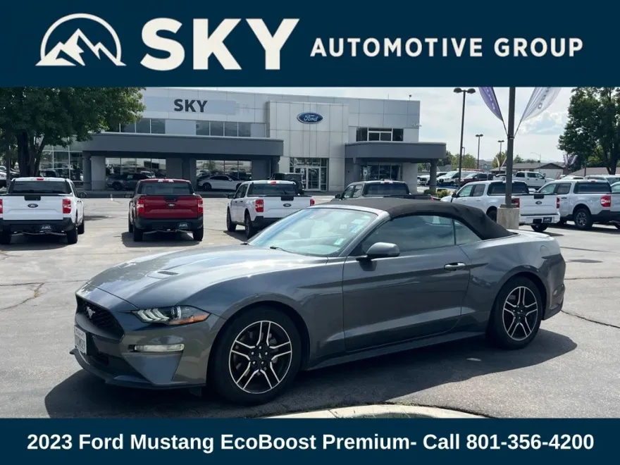2023 Ford Mustang EcoBoost Premium photo 1
