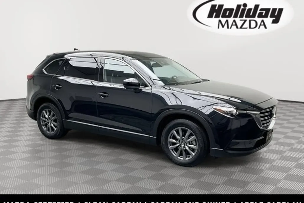 2023 Mazda CX-9 Touring photo 1
