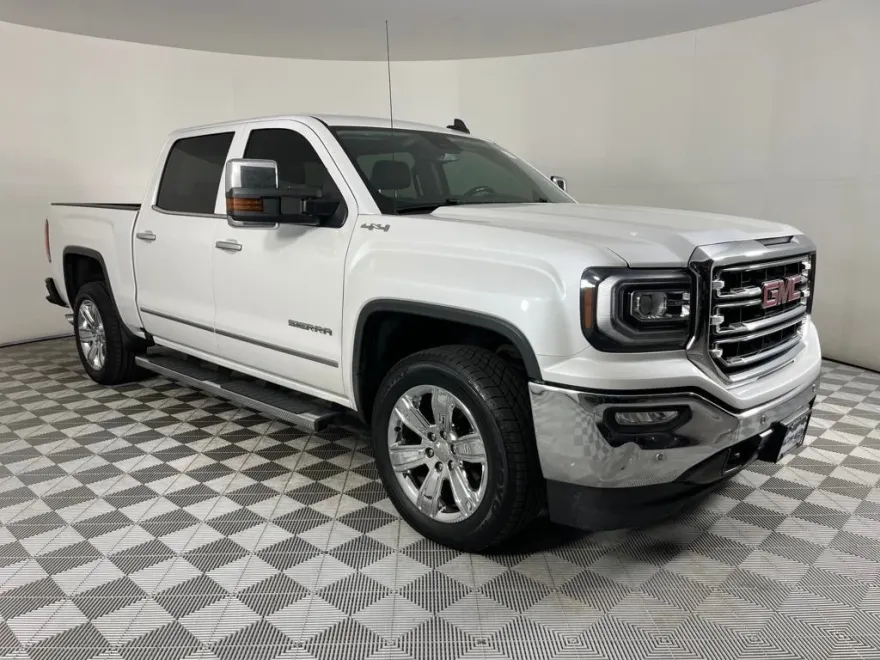 2018 Gmc Sierra 1500 SLT photo 1