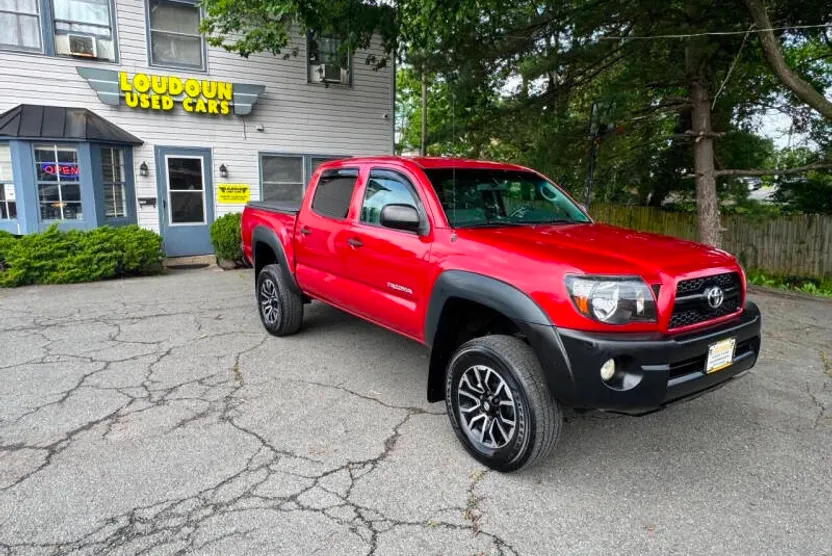 2011 Toyota Tacoma V6 photo 1