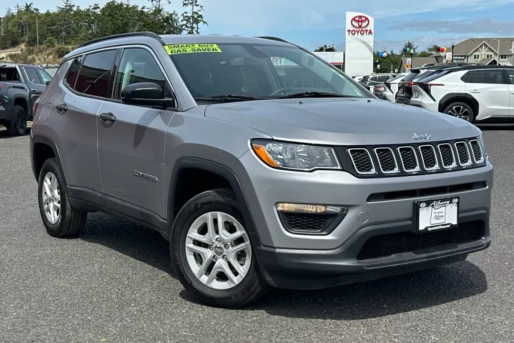 2020 Jeep Compass Sport photo 1