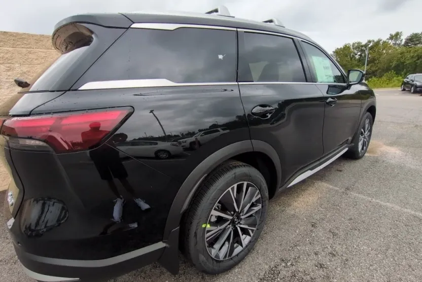 2026 Infiniti QX60 Luxe photo 1