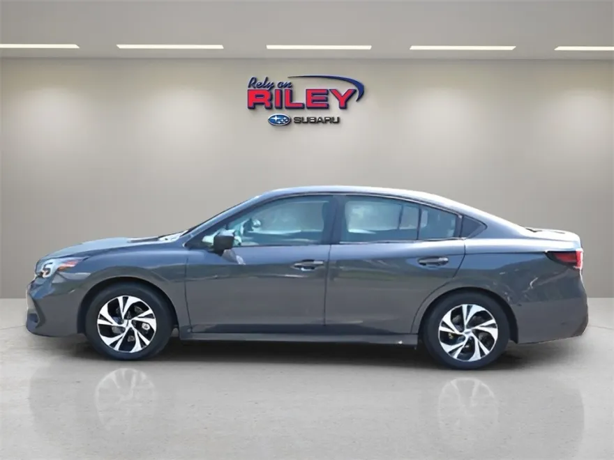 2023 Subaru Legacy Base photo 1