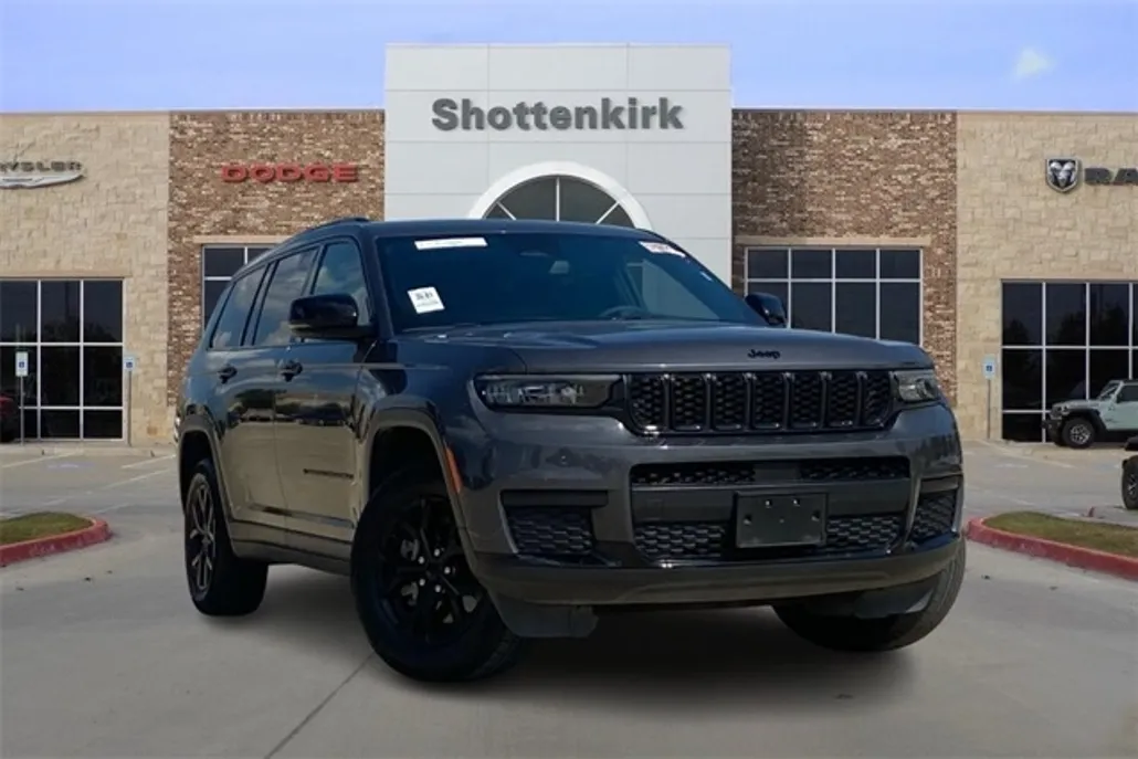 2024 Jeep Grand Cherokee Altitude photo 1