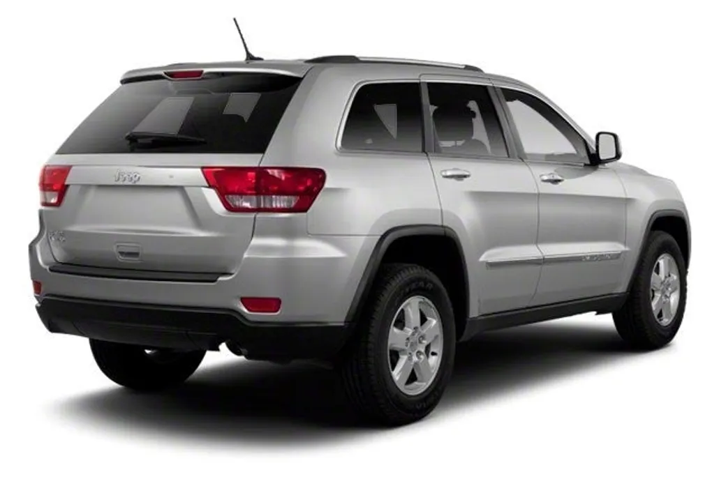 2013 Jeep Grand Cherokee Laredo photo 1