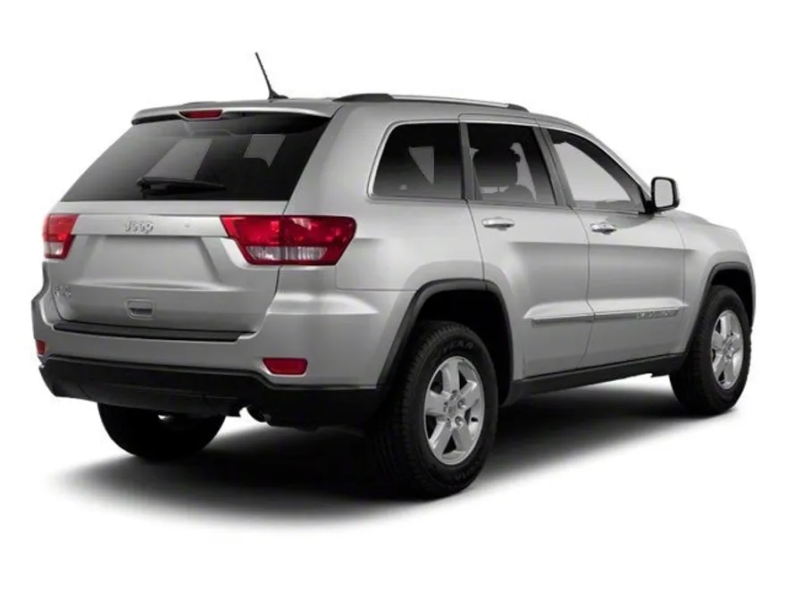 2013 Jeep Grand Cherokee Laredo photo 1