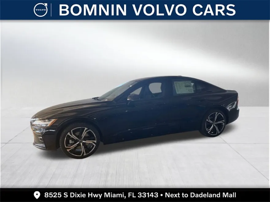 2025 Volvo S60 B5 Plus photo 1