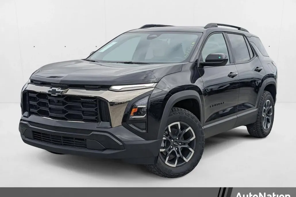 2025 Chevrolet Equinox ACTIV photo 1