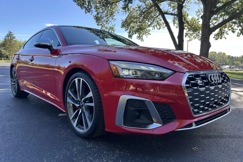 2022 Audi S5 Prestige photo 1