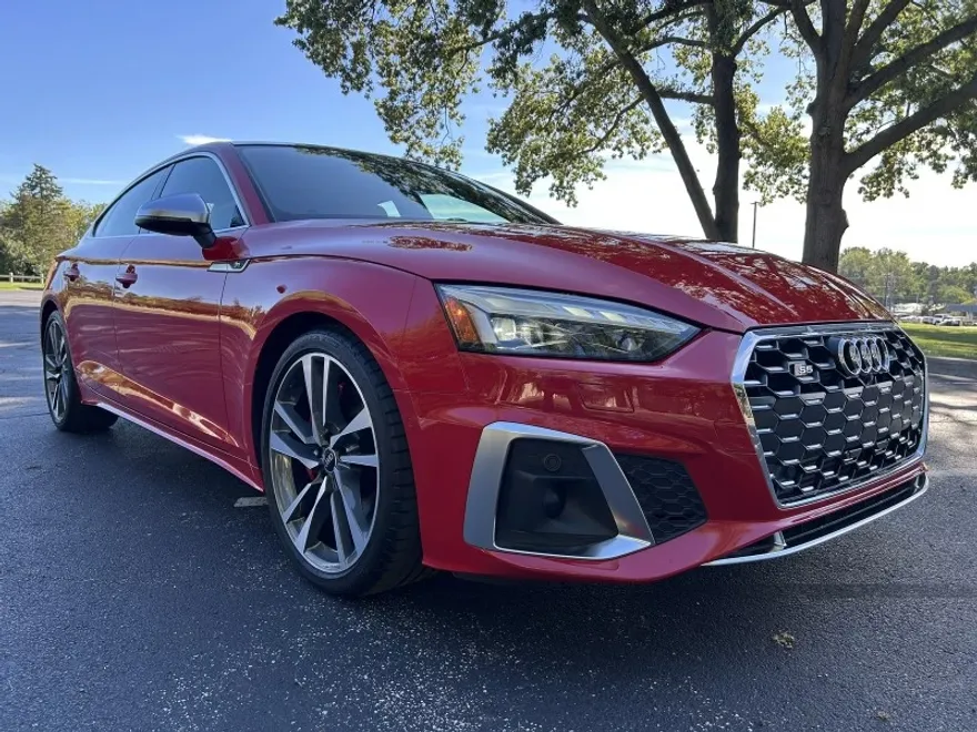 2022 Audi S5 Prestige photo 1
