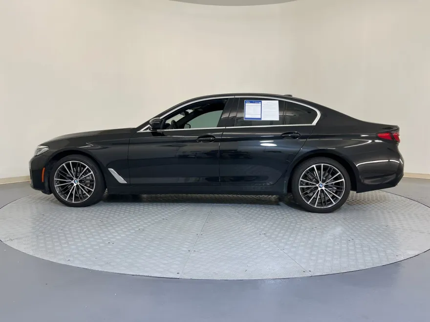 2023 Bmw 530i photo 1