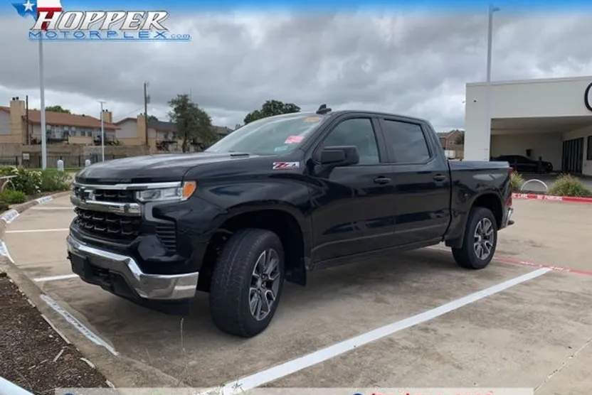 2023 Chevrolet Silverado 1500 photo 1