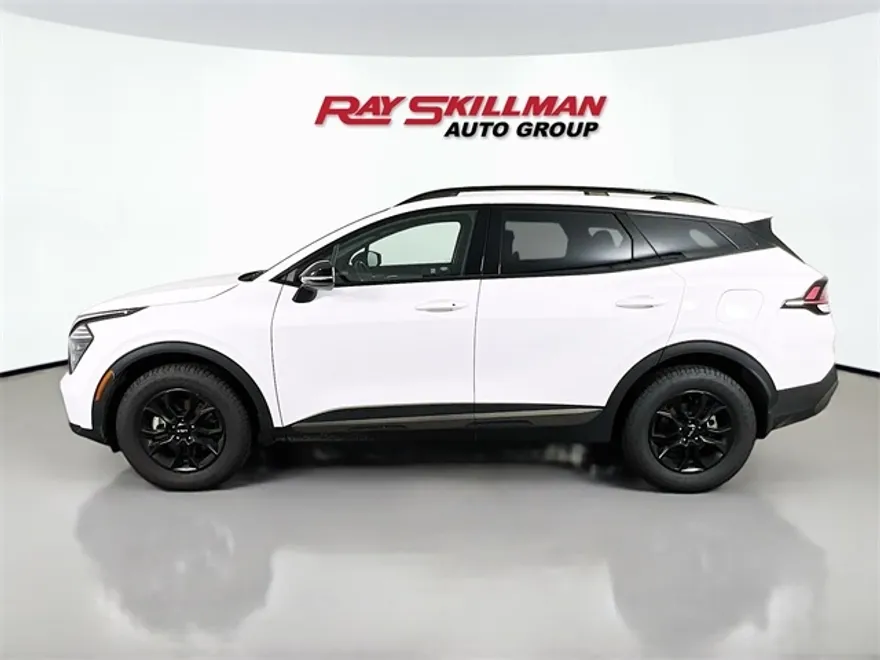 2024 Kia Sportage X-Pro photo 1