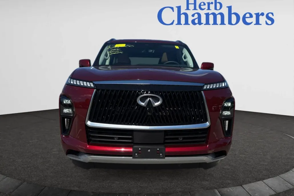 2025 Infiniti QX80 Luxe photo 1
