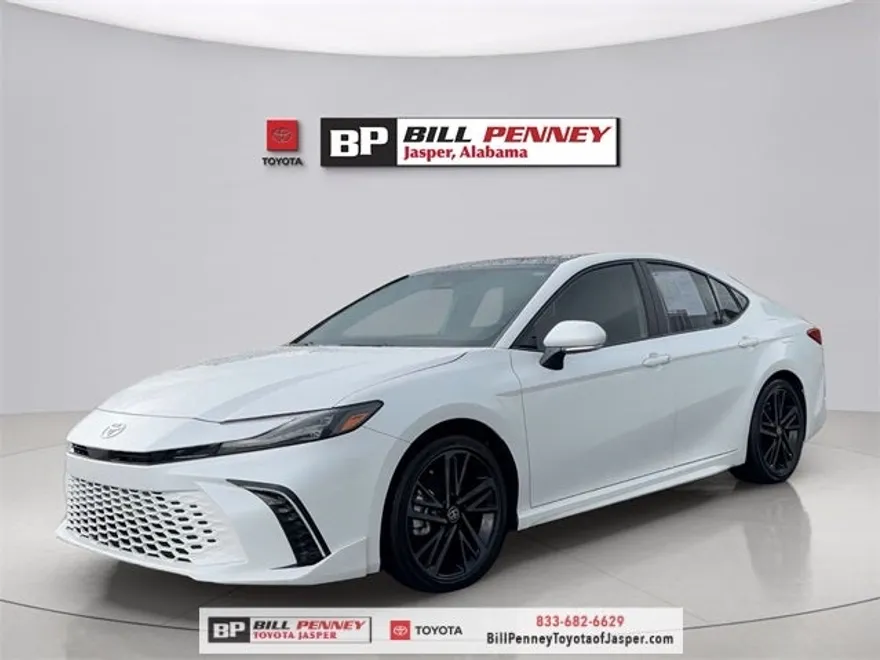 2025 Toyota Camry XSE photo 1