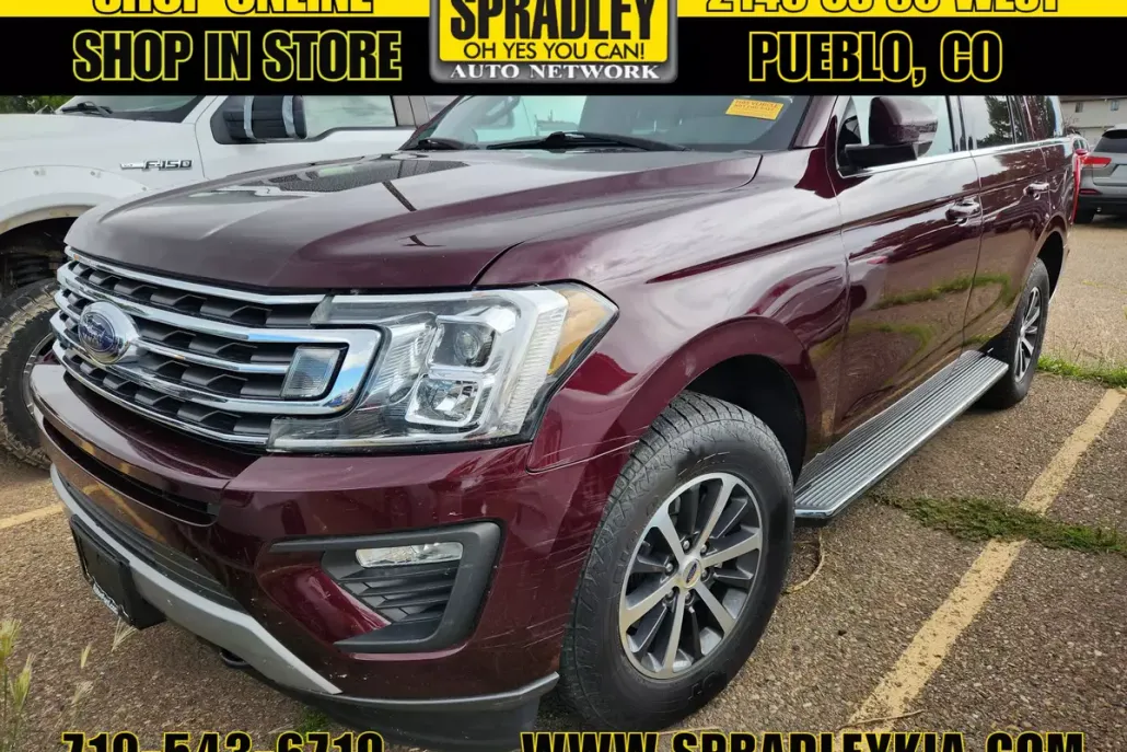 2020 Ford Expedition XLT photo 1