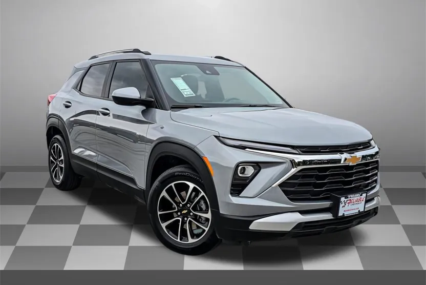 2024 Chevrolet Trailblazer LT photo 1