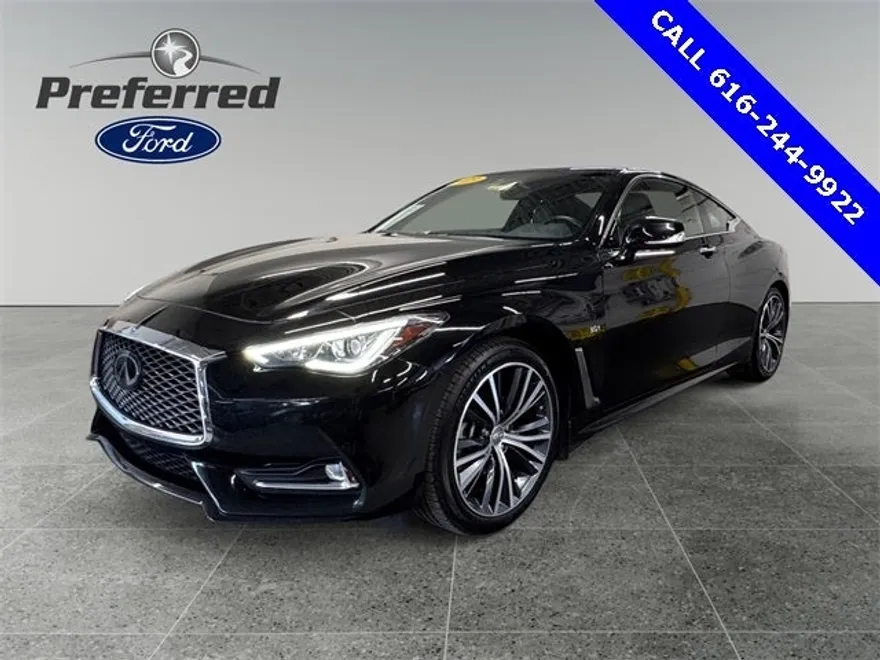 2019 Infiniti Q60 3.0t Luxe Coupe photo 1