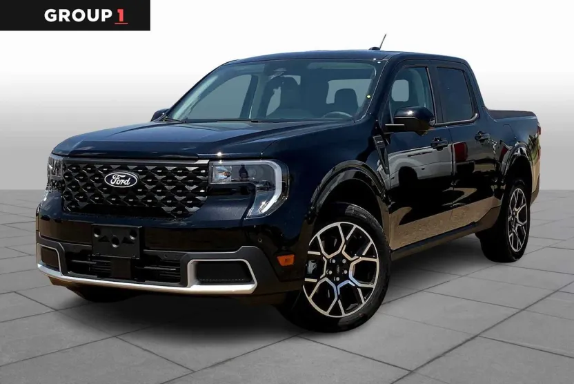 2025 Ford Maverick Lariat photo 1