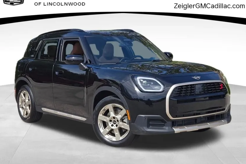 2025 Mini Countryman S ALL4 photo 1