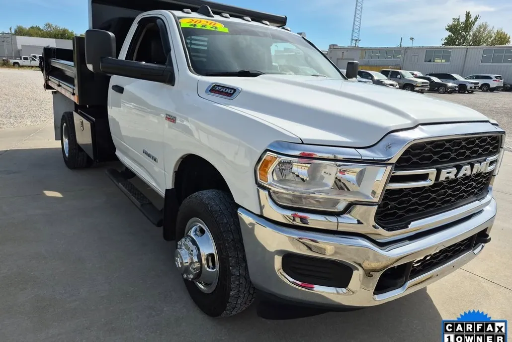 2020 Ram 3500 Tradesman photo 1