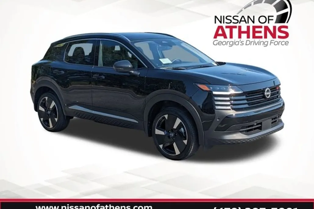 2025 Nissan Kicks SR photo 1