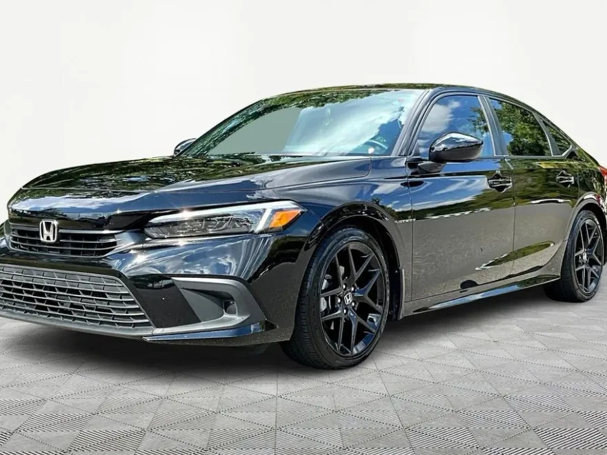2024 Honda Civic Sport photo 1