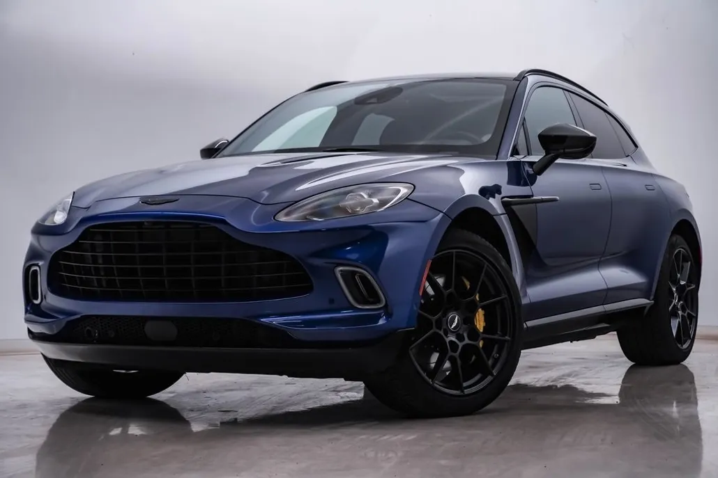2021 Aston Martin DBX AM8 photo 1
