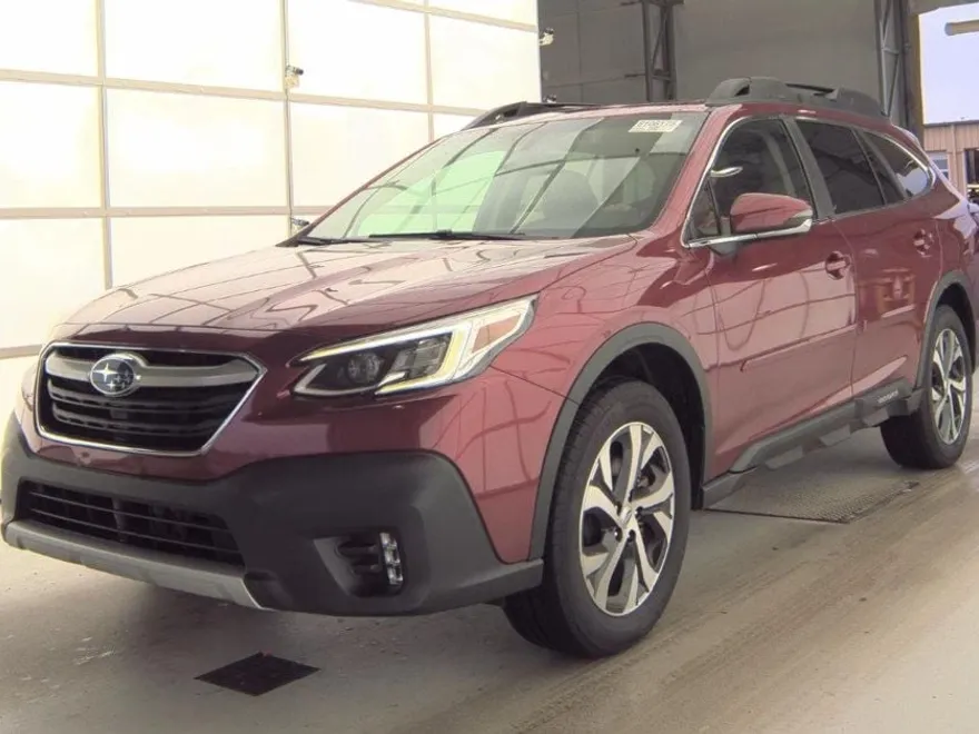 2022 Subaru Outback Limited XT photo 1