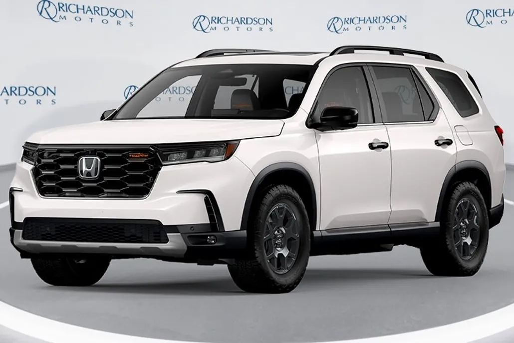 2025 Honda Pilot TrailSport photo 1