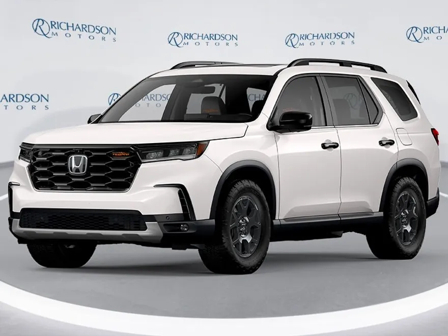 2025 Honda Pilot TrailSport photo 1