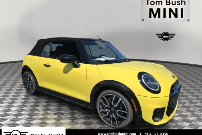 2026 Mini Cooper S Iconic photo 1