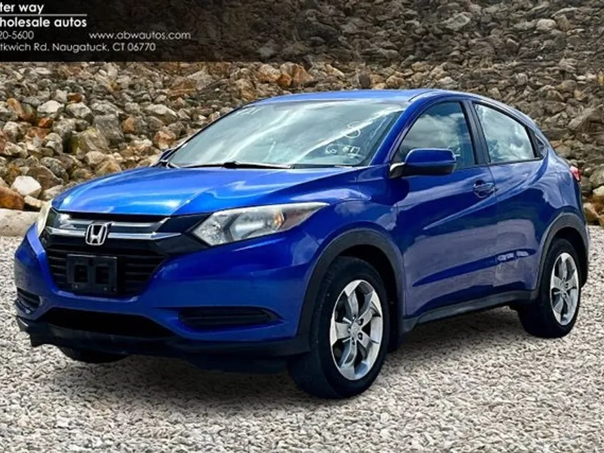 2018 Honda HR-V LX photo 1