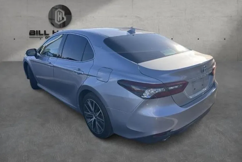 2021 Toyota Camry Hybrid XLE photo 1