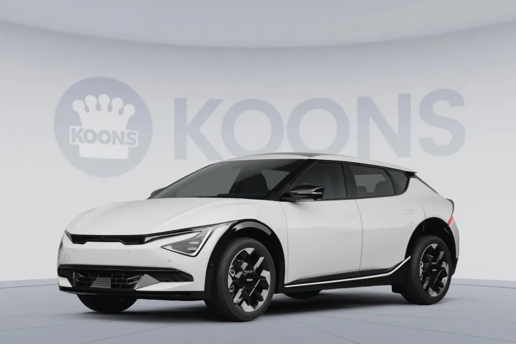 2025 Kia EV6 Wind photo 1