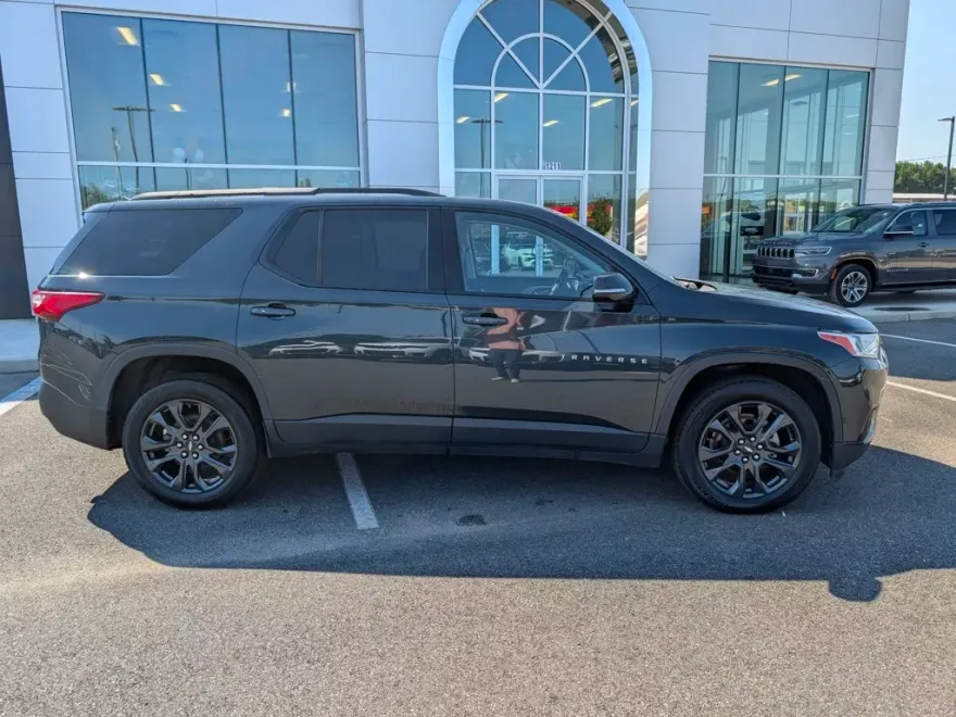 2019 Chevrolet Traverse RS photo 1