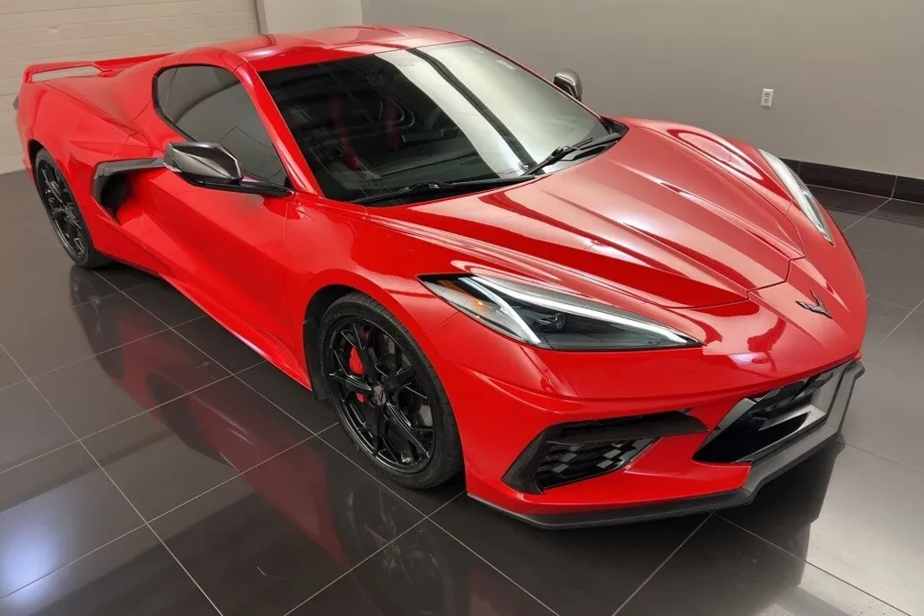 2020 Chevrolet Corvette Stingray Coupe photo 1