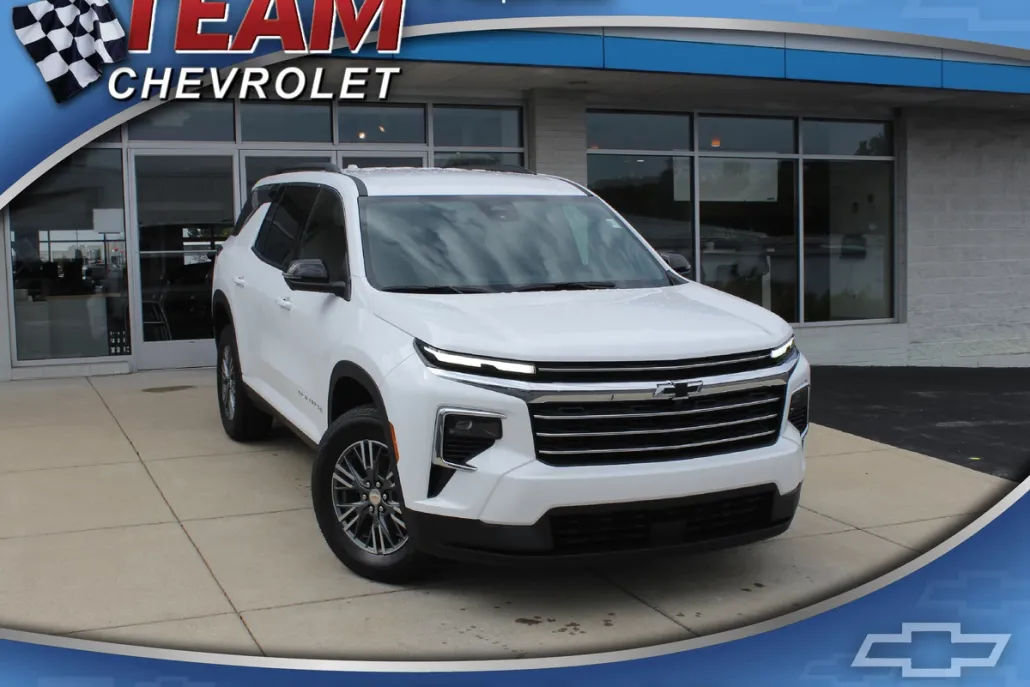 2026 Chevrolet Traverse photo 1