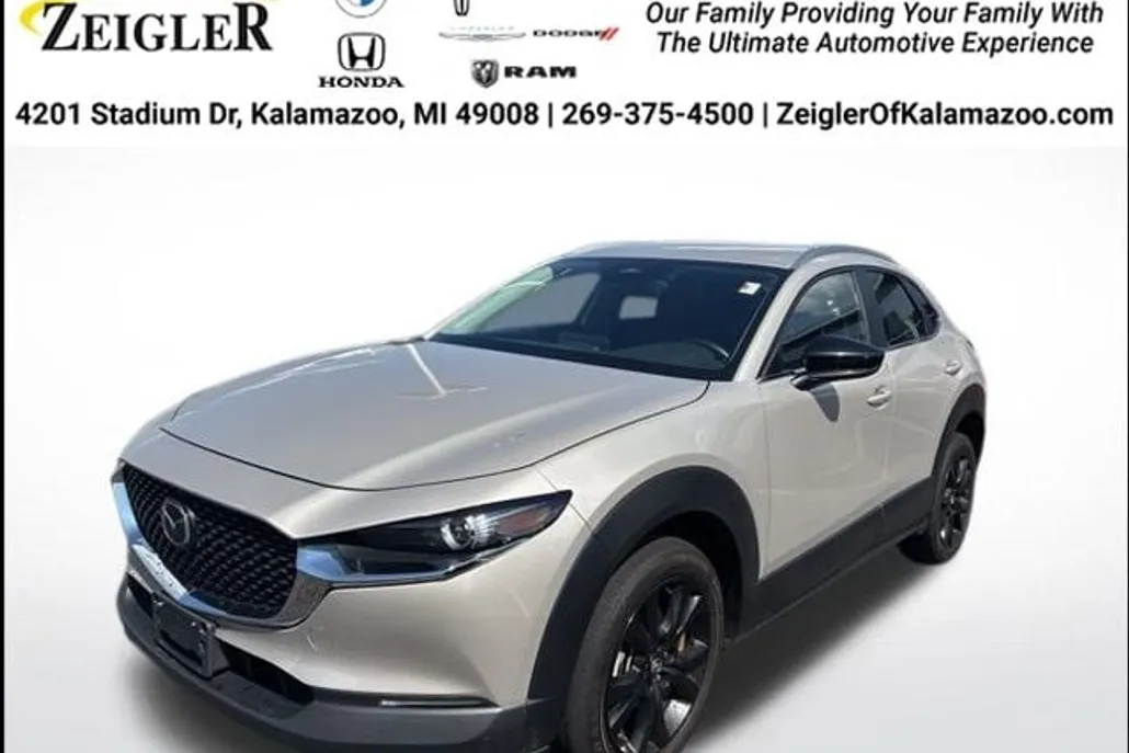 2024 Mazda CX-30 2.5 Select Sport photo 1