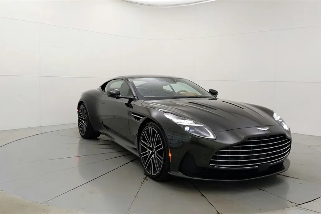 2025 Aston Martin DB12 photo 1