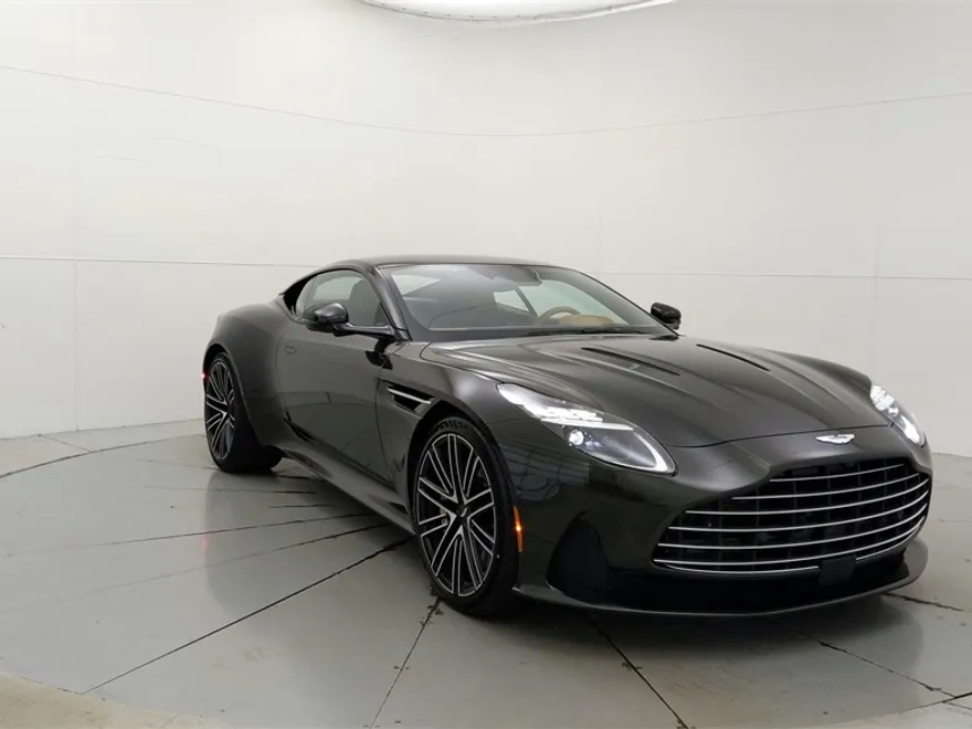 2025 Aston Martin DB12 photo 1
