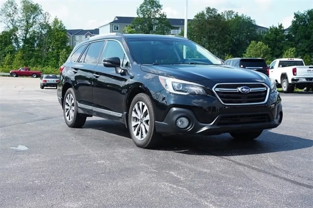 2018 Subaru Outback 3.6R photo 1
