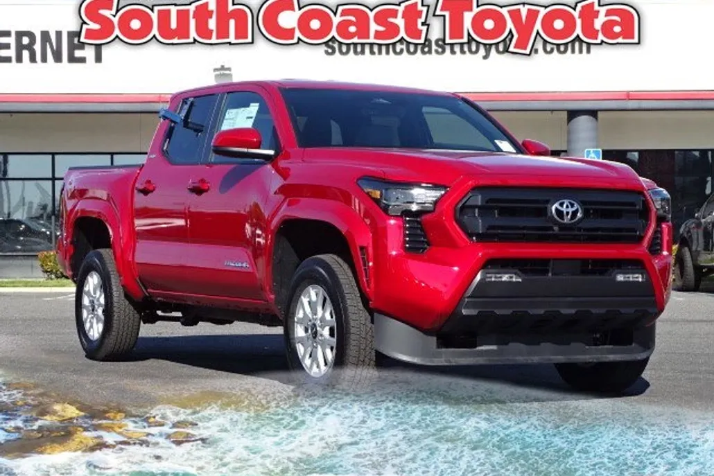 2025 Toyota Tacoma SR5 photo 1