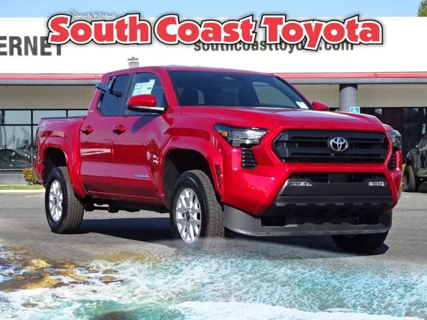 2025 Toyota Tacoma SR5 photo 1