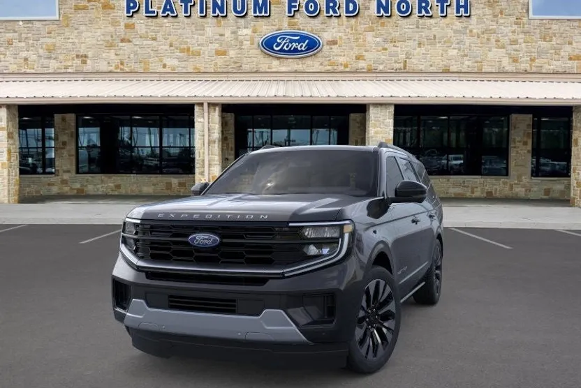 2025 Ford Expedition Platinum photo 1