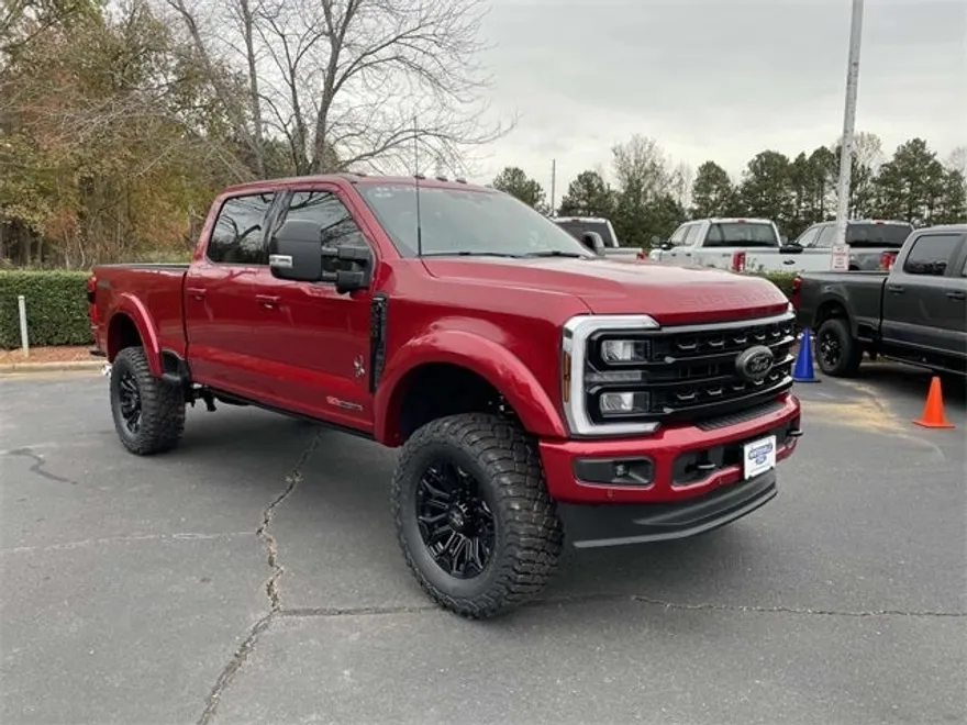 2024 Ford F-250 photo 2